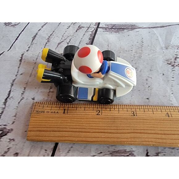 Super MARIO KART Toad NINTENDO 2014 McDonald's MUSHROOM CAR RACER Happy Meal Toy - Picture 4 of 5
